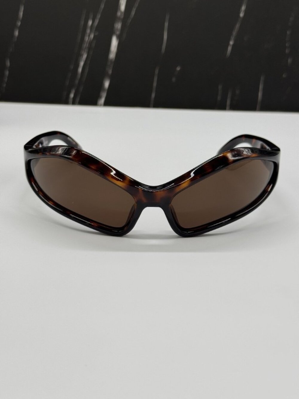NEW BALENCIAGA BB0314S 002 HAVANA UNISEX GEOMETRIC SUNGLASSES BALENCIAGA EYEWEAR - Picture 4 of 10
